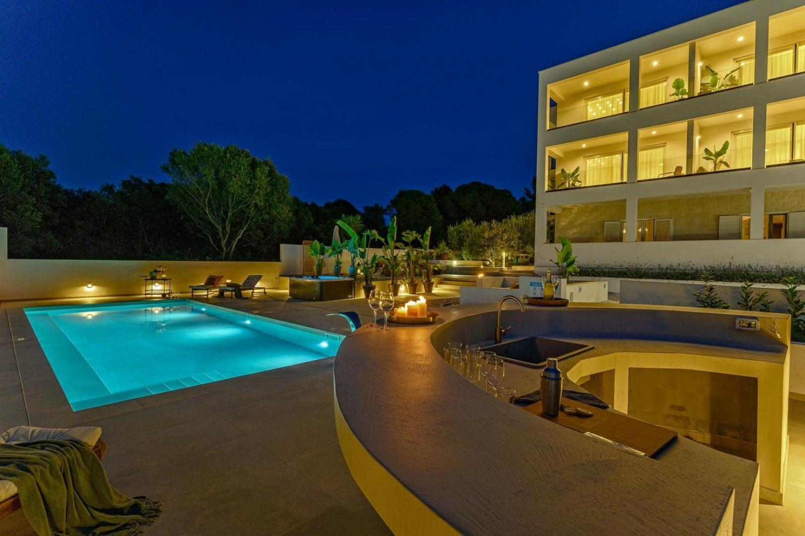 Luxury Villa Del Sogno With Pool, Jacuzzi, Parking Okrug Gornji Eksteriør billede