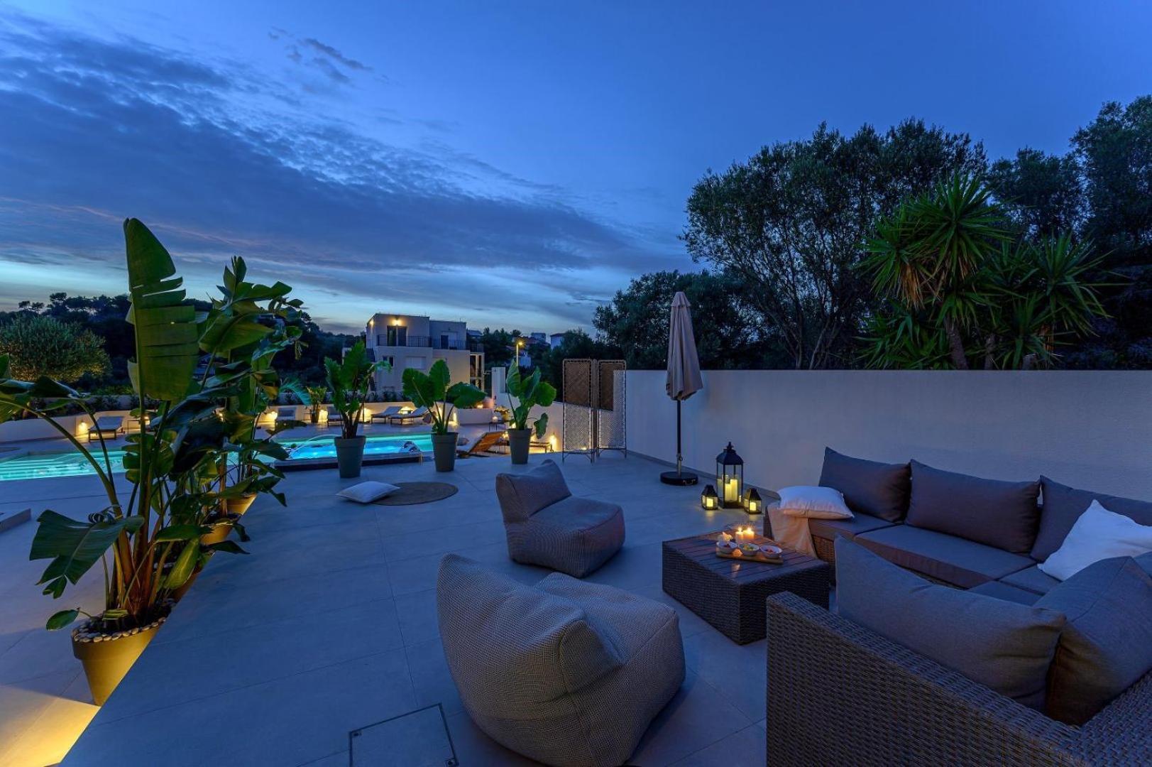 Luxury Villa Del Sogno With Pool, Jacuzzi, Parking Okrug Gornji Eksteriør billede
