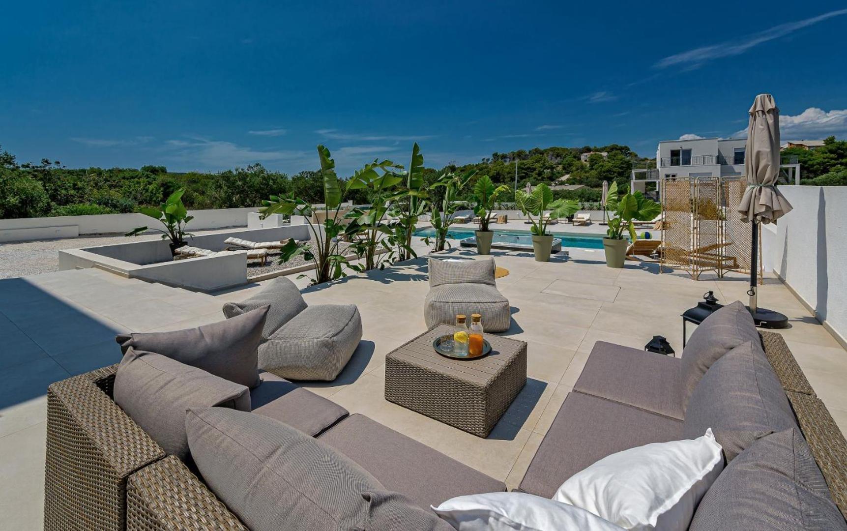 Luxury Villa Del Sogno With Pool, Jacuzzi, Parking Okrug Gornji Eksteriør billede